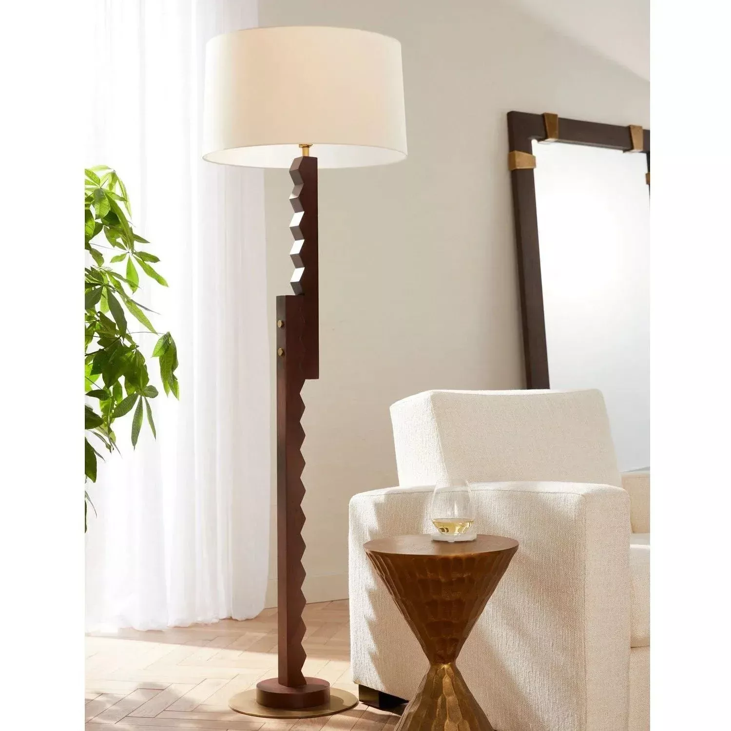 Elvis Floor Lamp